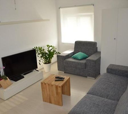 Tiro Appartement Pula Buitenkant foto